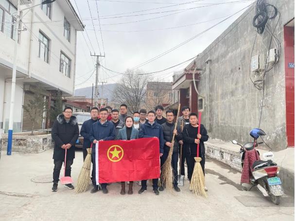 时博官方网站_时博（中国）一站式服务官网
团委开展“学雷锋义务清扫活动”(图3)