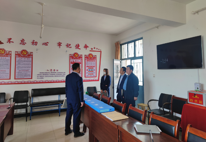 筑起安全墙 照亮乡村路——时博官方网站_时博（中国）一站式服务官网
鼎力支持包抓共建村社文明创建工作(图9)