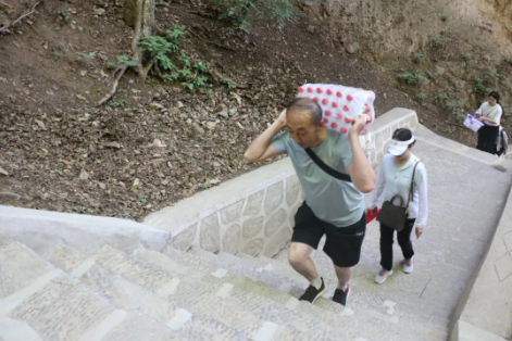助力文旅市场 展示产投风采——时博官方网站_时博(中国)一站式服务官网
组织开展员工登山比赛活动(图6) 助力文旅市场 展示产投风采——时博官方网站_时博(中国)一站式服务官网
组织开展员工登山比赛活动(图6)