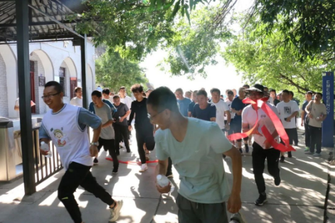 助力文旅市场 展示产投风采——时博官方网站_时博(中国)一站式服务官网
组织开展员工登山比赛活动(图2) 助力文旅市场 展示产投风采——时博官方网站_时博(中国)一站式服务官网
组织开展员工登山比赛活动(图2)