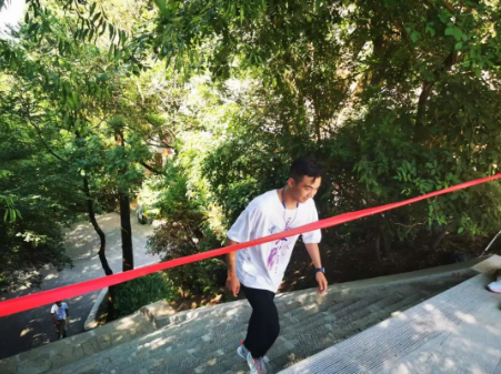 助力文旅市场 展示产投风采——时博官方网站_时博(中国)一站式服务官网
组织开展员工登山比赛活动(图8) 助力文旅市场 展示产投风采——时博官方网站_时博(中国)一站式服务官网
组织开展员工登山比赛活动(图8)