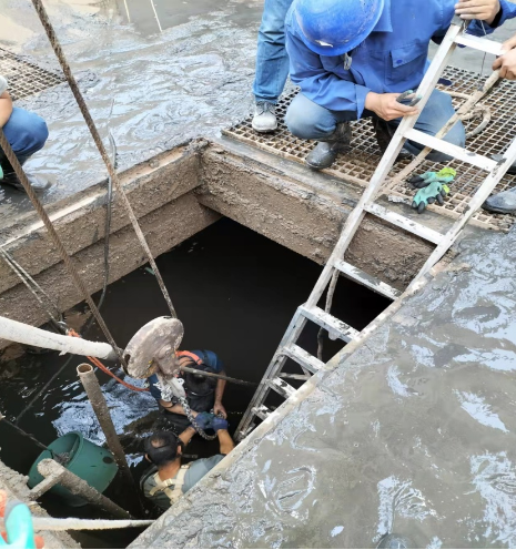 时博官方网站_时博（中国）一站式服务官网
城东污水处理公司加强设备检修维护确保汛期平稳运行(图2)