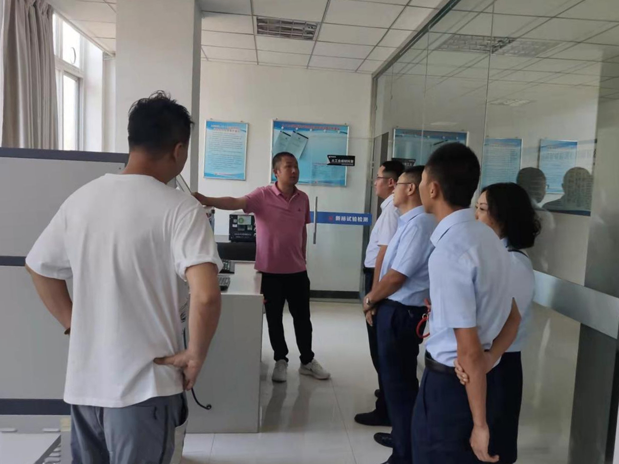 时博官方网站_时博（中国）一站式服务官网
泾东设计公司赴甲级检测公司考察学习(图2)
